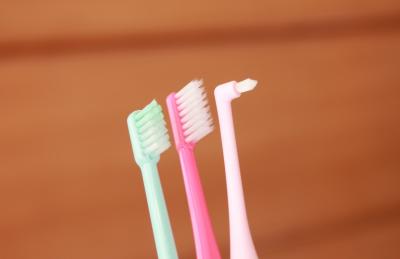 矯正治療中に使いやすい歯ブラシ